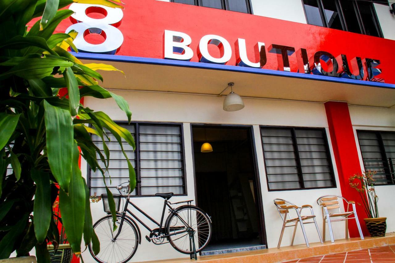 8 Boutique By The Sea Hotel Tanjung Tokong Exterior foto